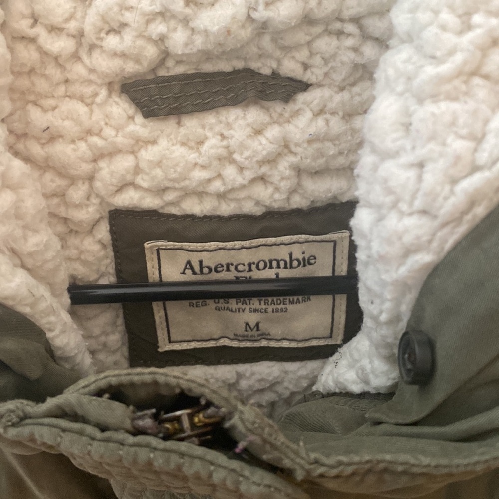 Winter Coat - Picture 3 of 8